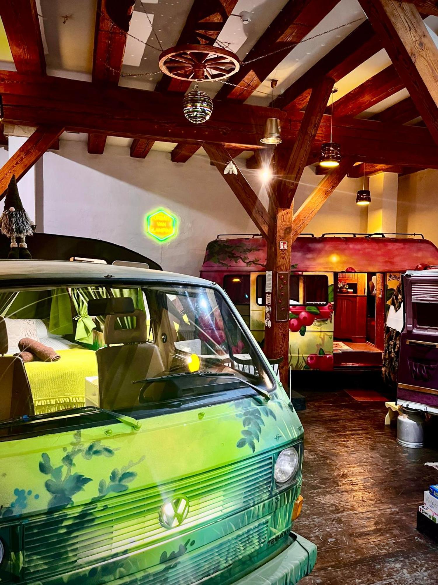 Urban Van Glamping Riga Luaran gambar